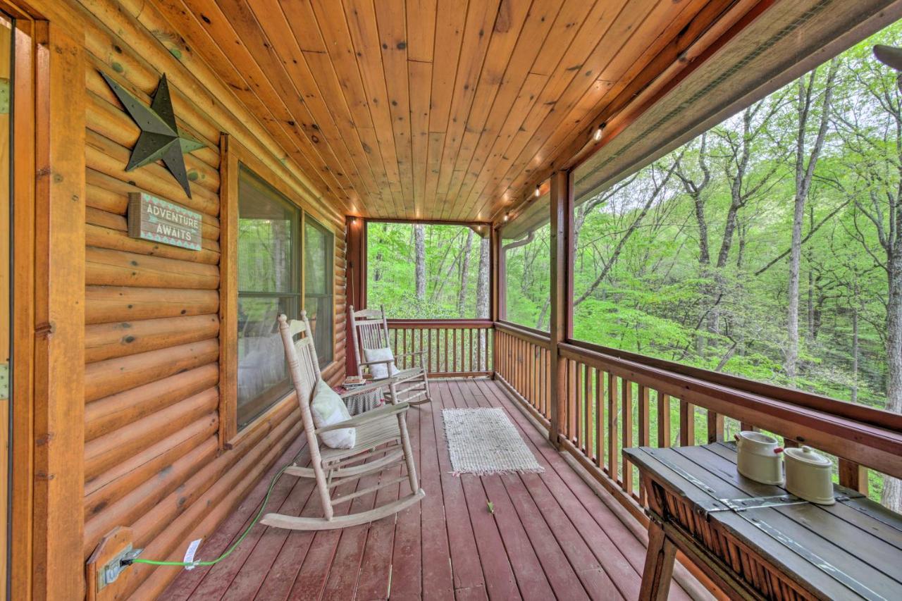 Peaceful Blue Ridge Cabin With Decks And Fire Pit 외부 사진